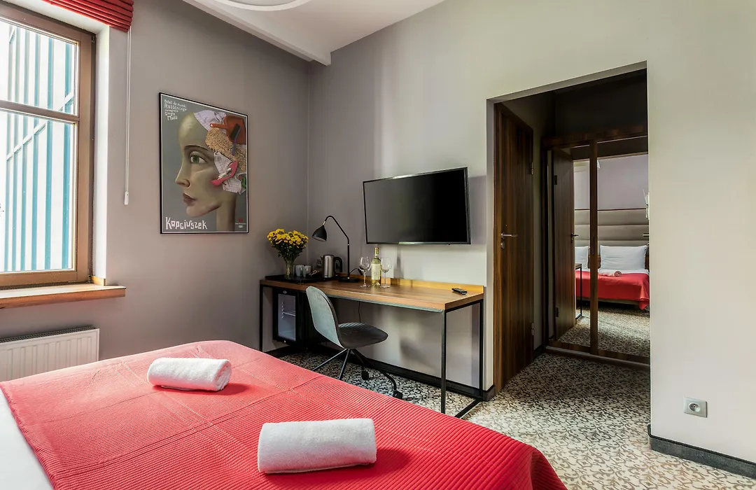 No.23 Premium Aparthotel-1